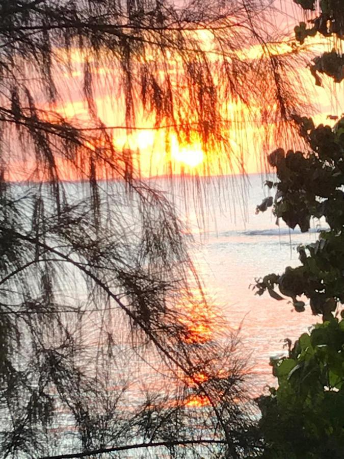 Mahina Pointe Venus Lodge מראה חיצוני תמונה