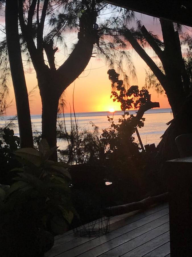 Mahina Pointe Venus Lodge מראה חיצוני תמונה