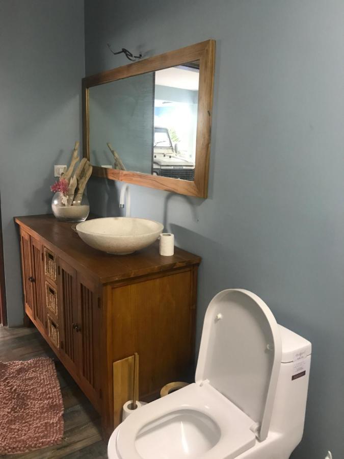 Mahina Pointe Venus Lodge מראה חיצוני תמונה